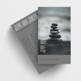 Zen Stones Yoga & Wellness Gray and White 名刺