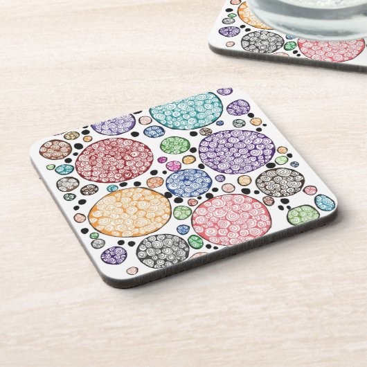 Zentangle circles pattern コースター (左側)