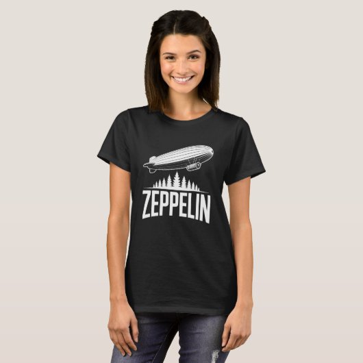 Zeppelin Airship Above Forest Tシャツ (正面フル)