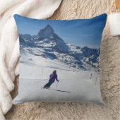 ZermattのMt.マッターホルンとスキーをします、スイス連邦共和国 クッション (ブランケット)