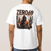 ZERO69 — フードを被ったアウトキャスト Tシャツ (裏面)