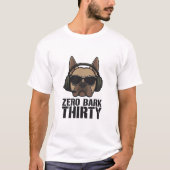 Zero Bark Thirty Dog Parody Art Tシャツ (正面)