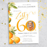 Zesty Orange Photo 60th Birthday Party 招待状<br><div class="desc">Zesty Orange Photo 60th Birthday Party Invitation.熱烈なオレンジの大人のマイルストーンの誕生日パーティーテーマであなたのお祝いを点火！活気と活気に満ちたデザインは、おもしろいが満たされた集まりのステージを設定する。自分のカスタムマイルストーンお気に入りのお祝いにtouchを追加し、自分の写真を組み込んで自分の体験をパーソナライズすユニークる。オレンジ色の千々とアクセントよくはしゃぐに、すべての詳細は喜びと興奮を醸し出し、このテーマは熱心な雰囲気であなたの誕生日のbashを注入することを約束し、誰もが耳から耳まで笑みを浮かべるだろう。愛する人と一緒に忘れられない思い出を作り出す最高の楽しみを受け入れる準備をしなさい！</div>