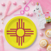 Ziaシンボル赤と黄のフィエスタパーティー ペーパープレート (パーティー)