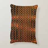 ZigZag三角形と幾何学的なオレンジ色からセピア色 アクセントクッション (裏面(縦))