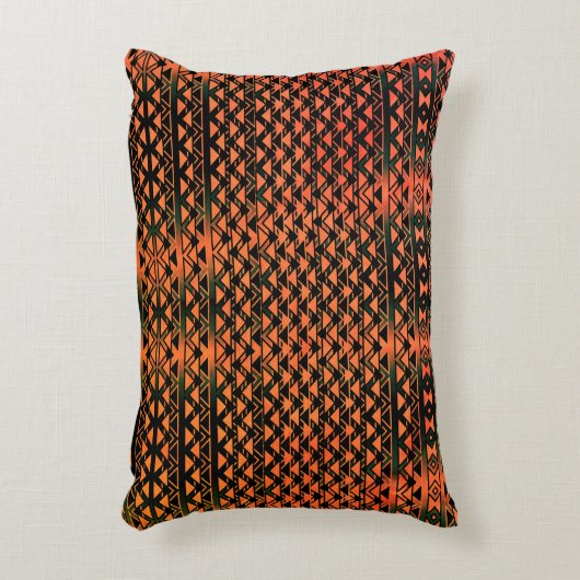 ZigZag三角形と幾何学的なオレンジ色からセピア色 アクセントクッション (正面(垂直))