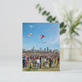 Zilker公園凧のフェスティバル3 -オースティンテキサス州 ポストカード (スタンド正面)