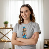 Zina and Mimo carrying her on his shoulder. Tシャツ