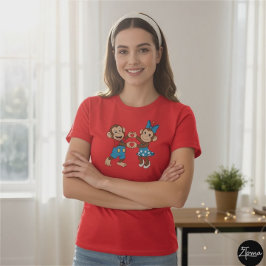 Zina and Mimo make a heart with their hands Tシャツ