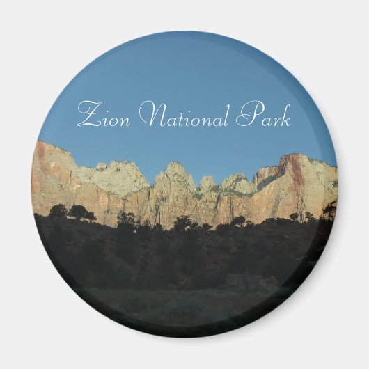 Zion National Parkの朝赤岩 マグネット (正面)