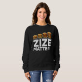Zize Matters For Hamburger スウェットシャツ (正面フル)