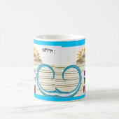 Zman Cherutaynuのマグ コーヒーマグカップ (中央)