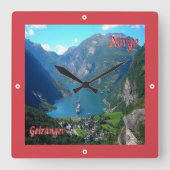 zNO005 GEIRANGER，ノルウェー，ヨーロッパ， スクエア壁時計 (正面)