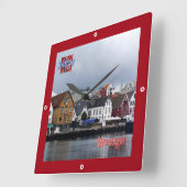 zNO010 STAVANGER，ノルウェー，ヨーロッパ， スクエア壁時計 (傾斜)