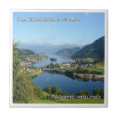 zNO114 HARDANGERFJORD NORHEIMSUND，ノルウェー， タイル (正面)