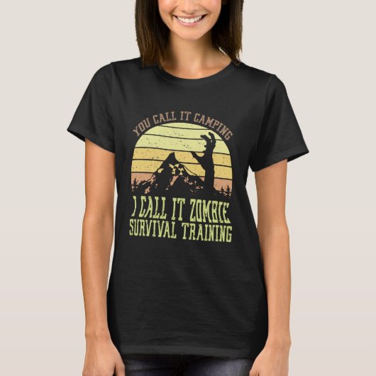 Zombie Survival Training Camping Vintage Retro Hal Tシャツ (正面)
