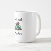 Zombie Wizard – “Don’t Touch My Phone” Warning Art コーヒーマグカップ (正面右)