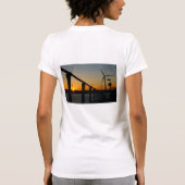 Zonsondergang met windmolen, Rustgevend relaxt. Tシャツ (裏面)