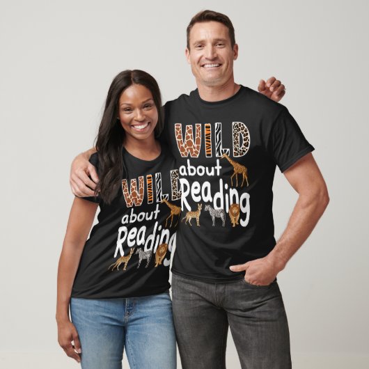 Zoo Animals Wild About Reading Books Reader Lover  Tシャツ (ユニセックス)