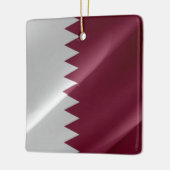 zQA002なびくカタール国旗Qatar, セラミックオーナメント (左)